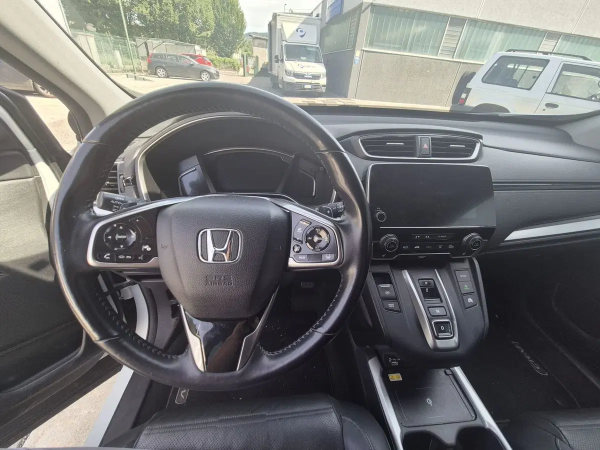Honda CR-V usata a Como (9)