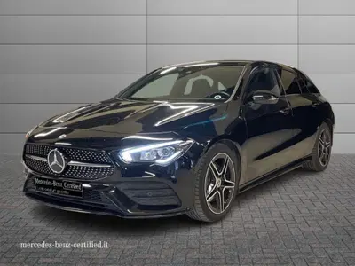 Mercedes-Benz CLA Shooting Brake 200 d AMG Line Premium Plus auto del 2023 usata a Ancona
