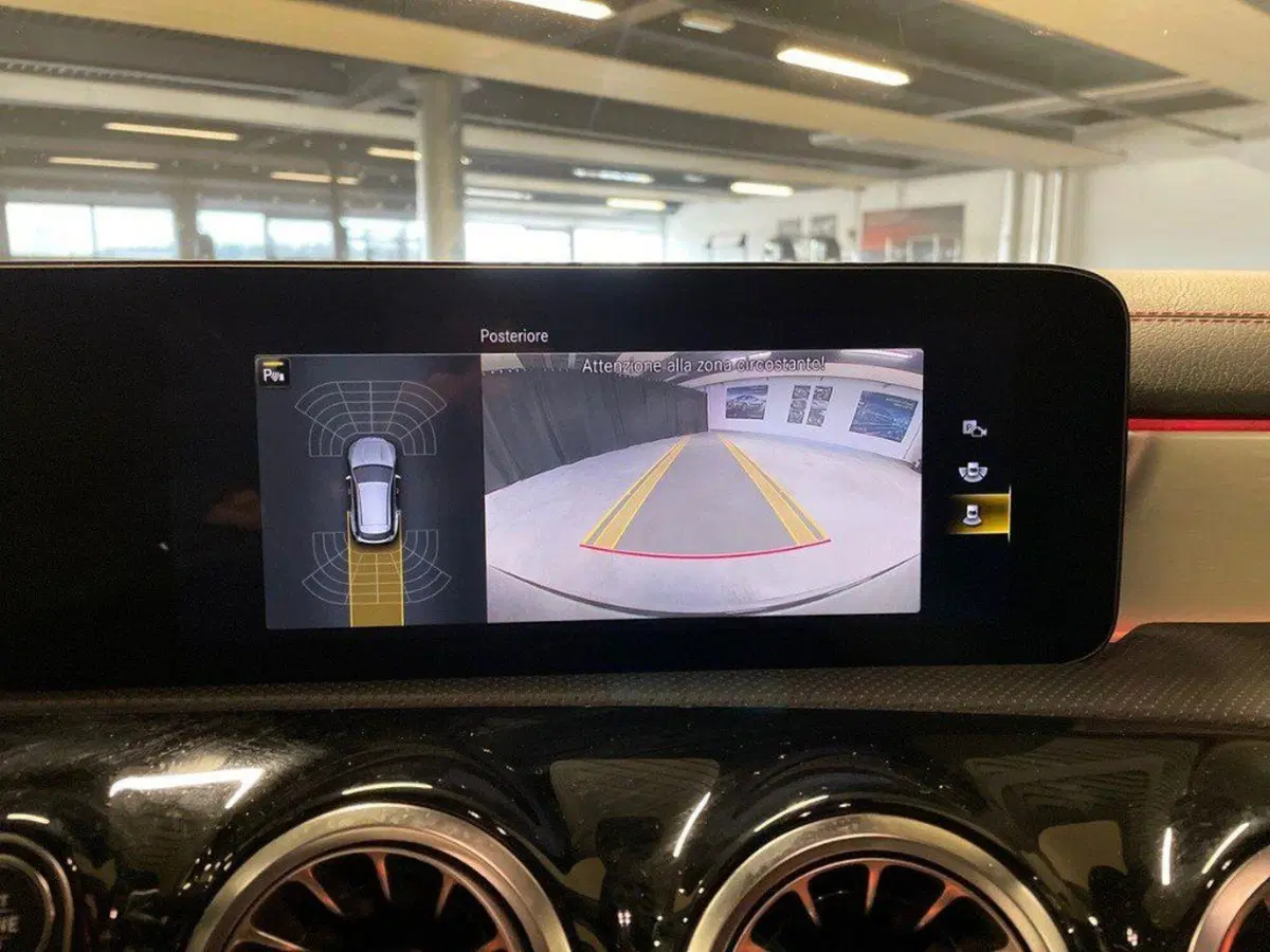 Mercedes-Benz CLA Shooting Brake usata a Ancona (18)