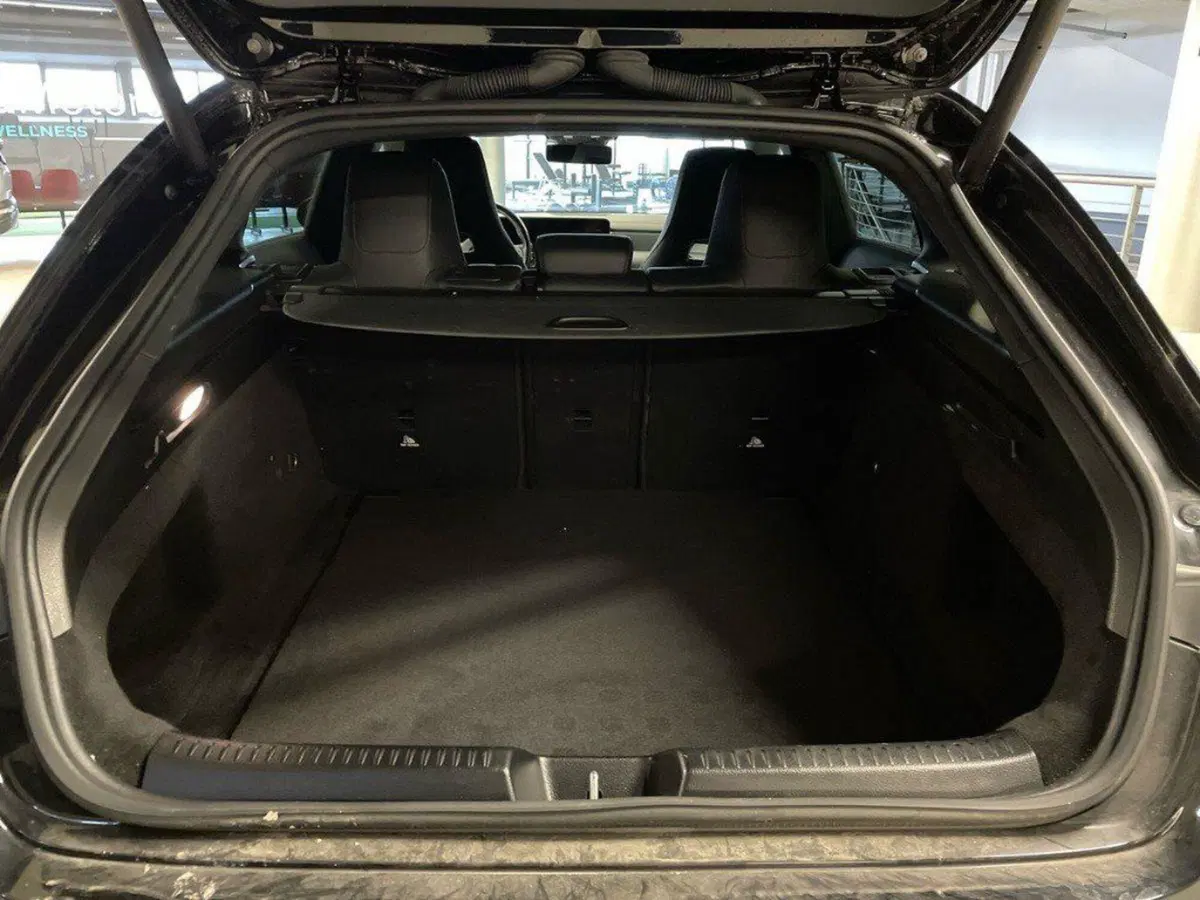 Mercedes-Benz CLA Shooting Brake usata a Ancona (7)