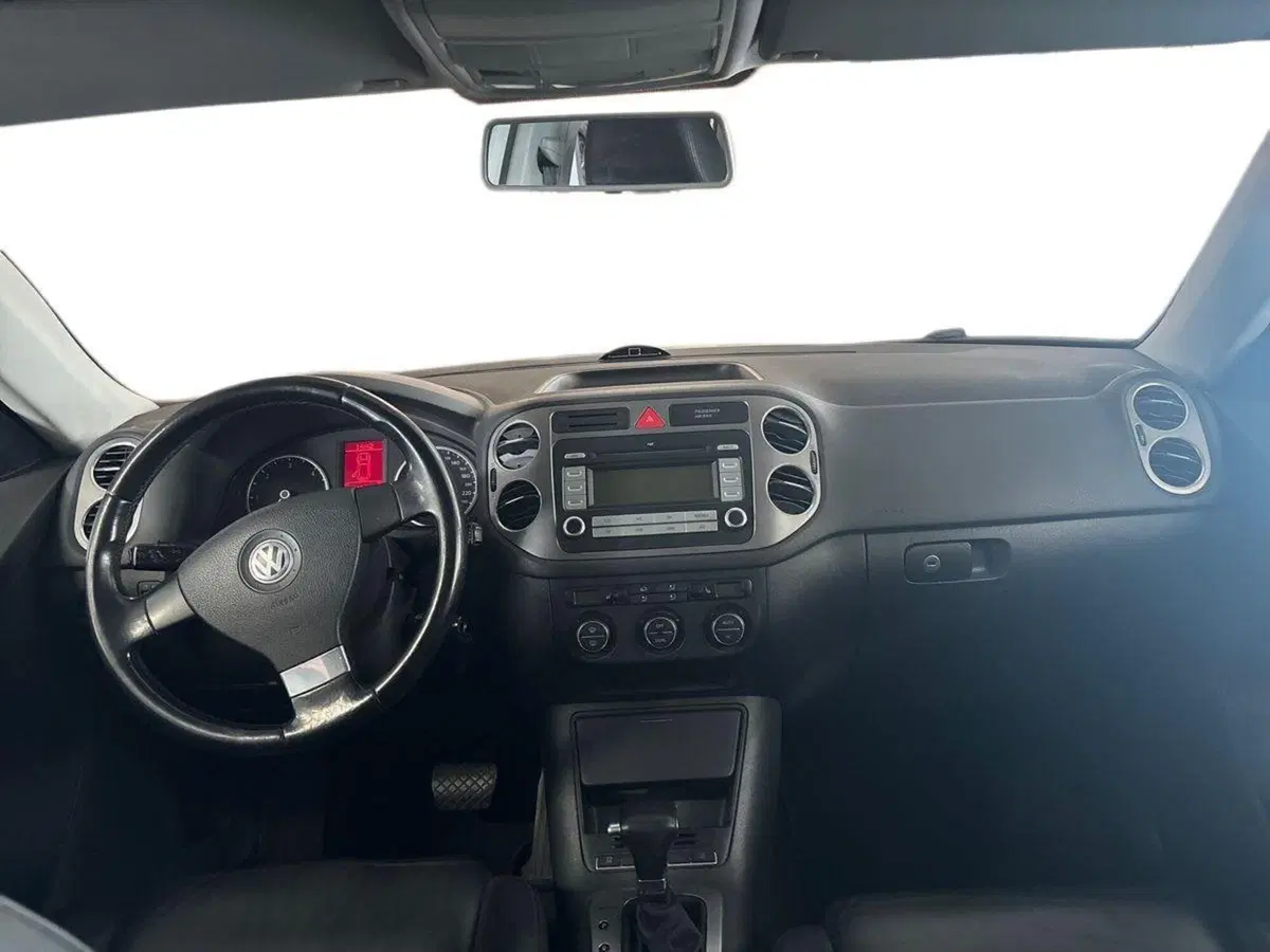 Volkswagen Tiguan usata a Torino (8)