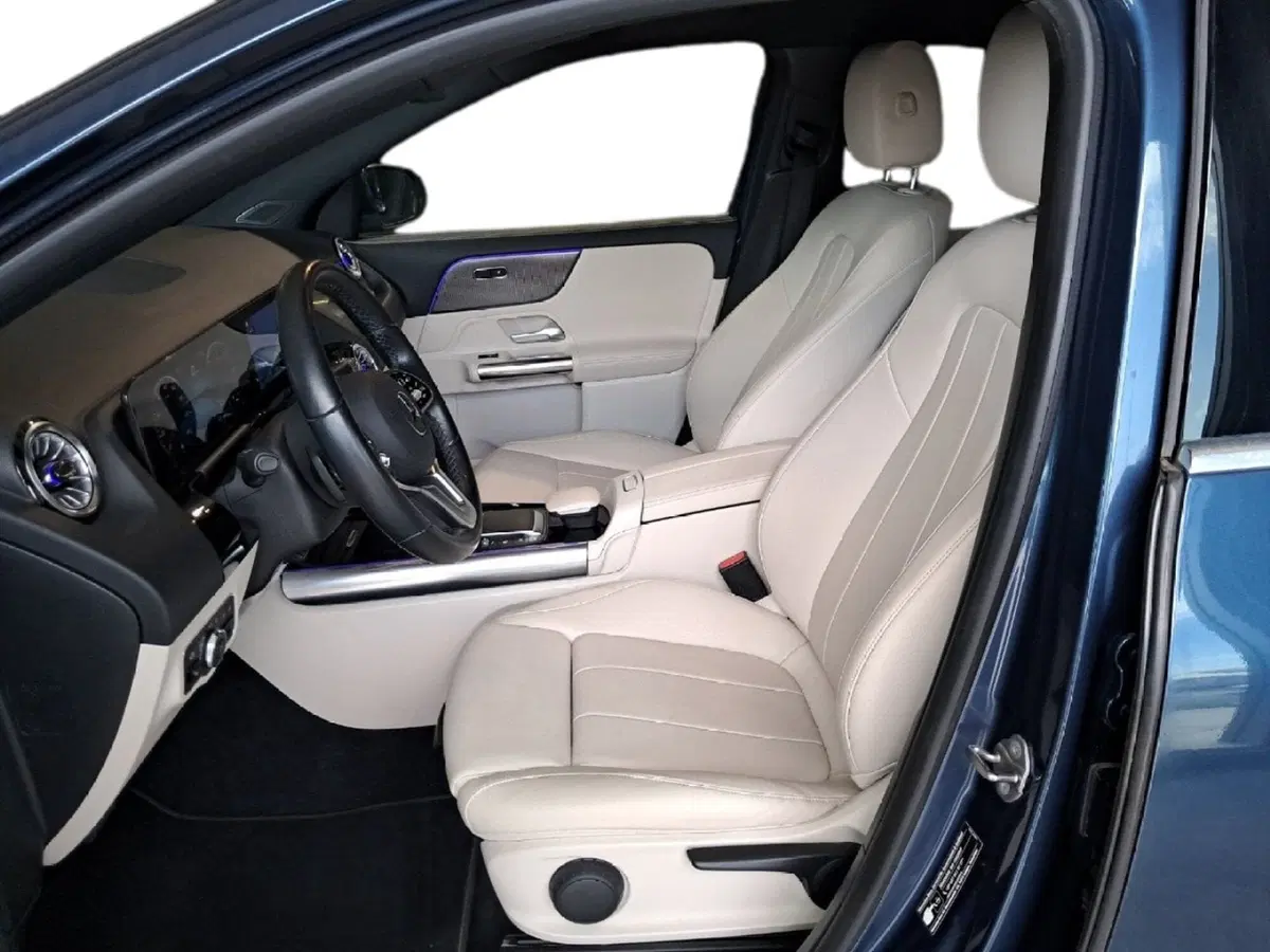 Mercedes-Benz GLA SUV usata a Salerno (10)
