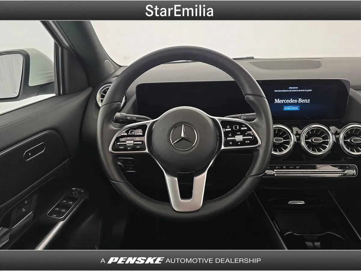 Mercedes-Benz GLA SUV usata a Bologna (19)