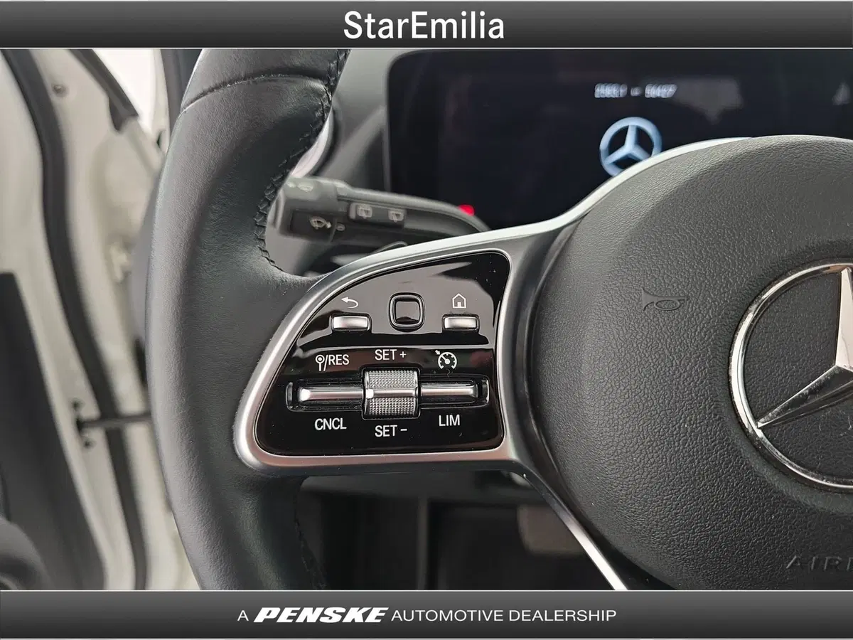Mercedes-Benz GLA SUV usata a Bologna (20)