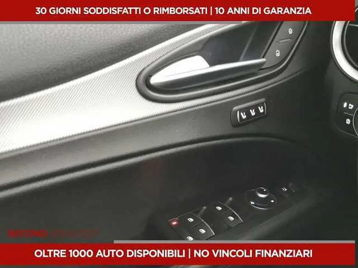 Alfa Romeo Stelvio usata a Chieti (11)