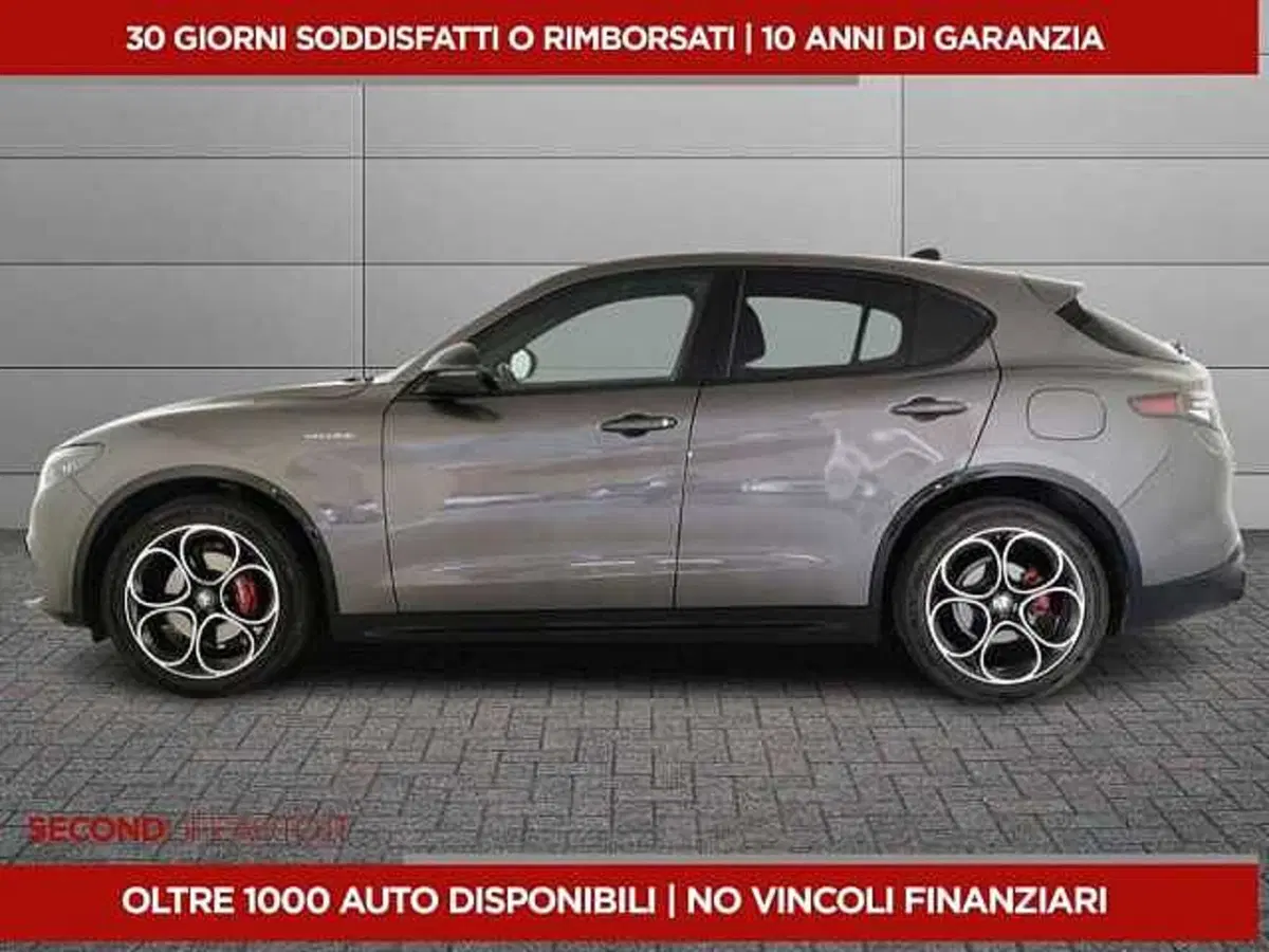 Alfa Romeo Stelvio usata a Chieti (2)