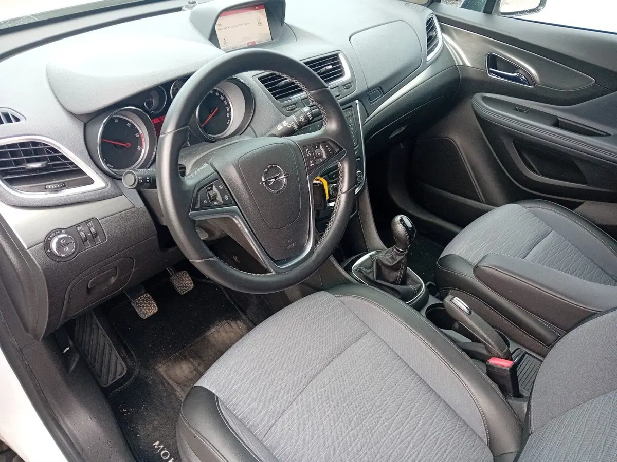 Opel Mokka usata a Pordenone (11)