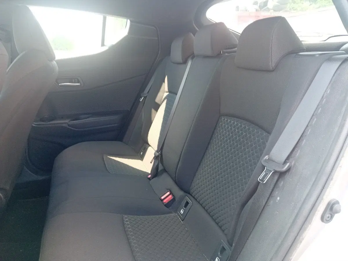 Toyota Toyota C-HR usata a Pordenone (12)