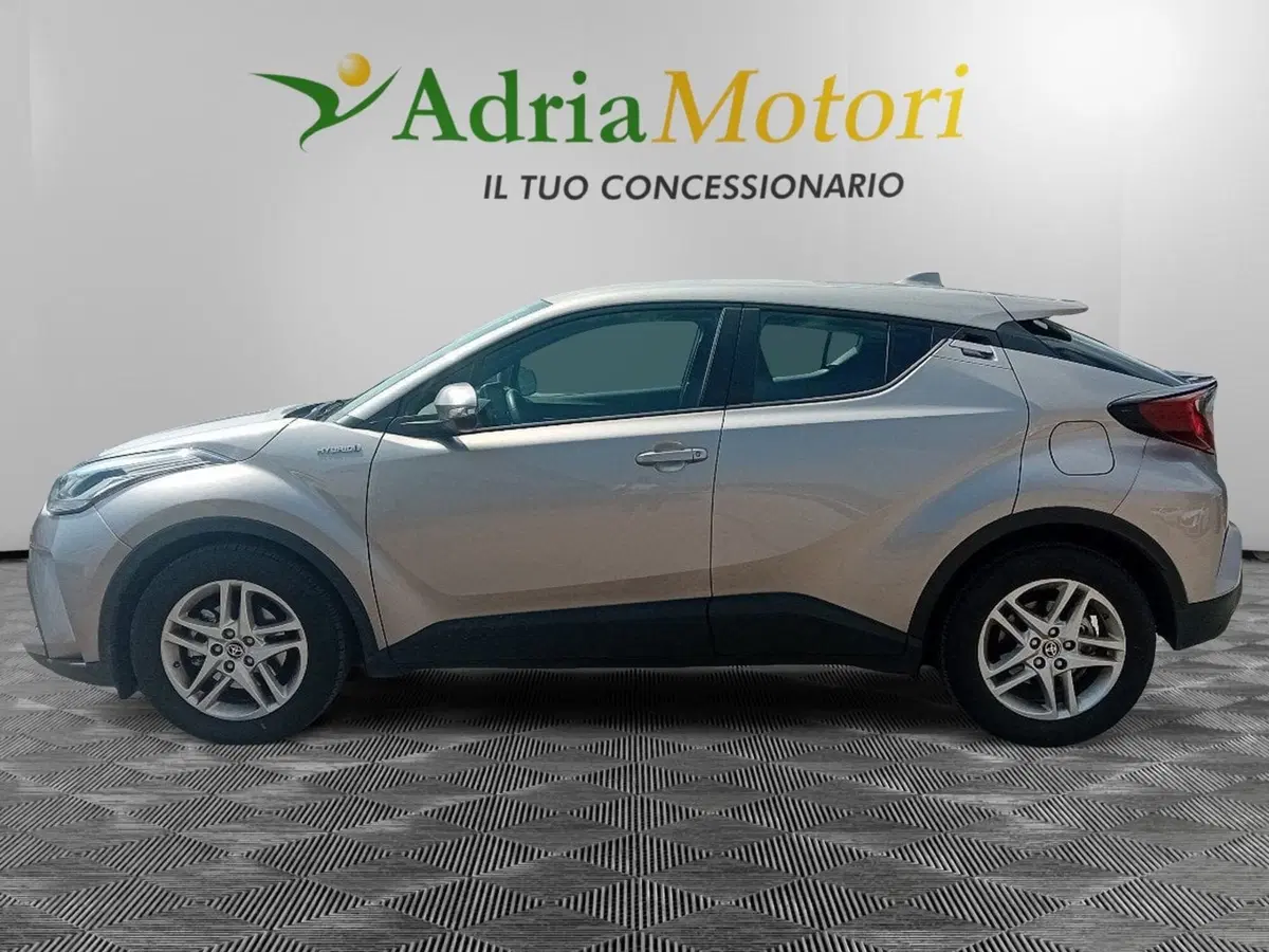 Toyota Toyota C-HR usata a Pordenone (2)
