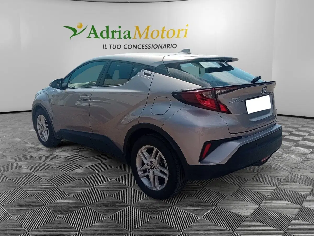 Toyota Toyota C-HR usata a Pordenone (3)