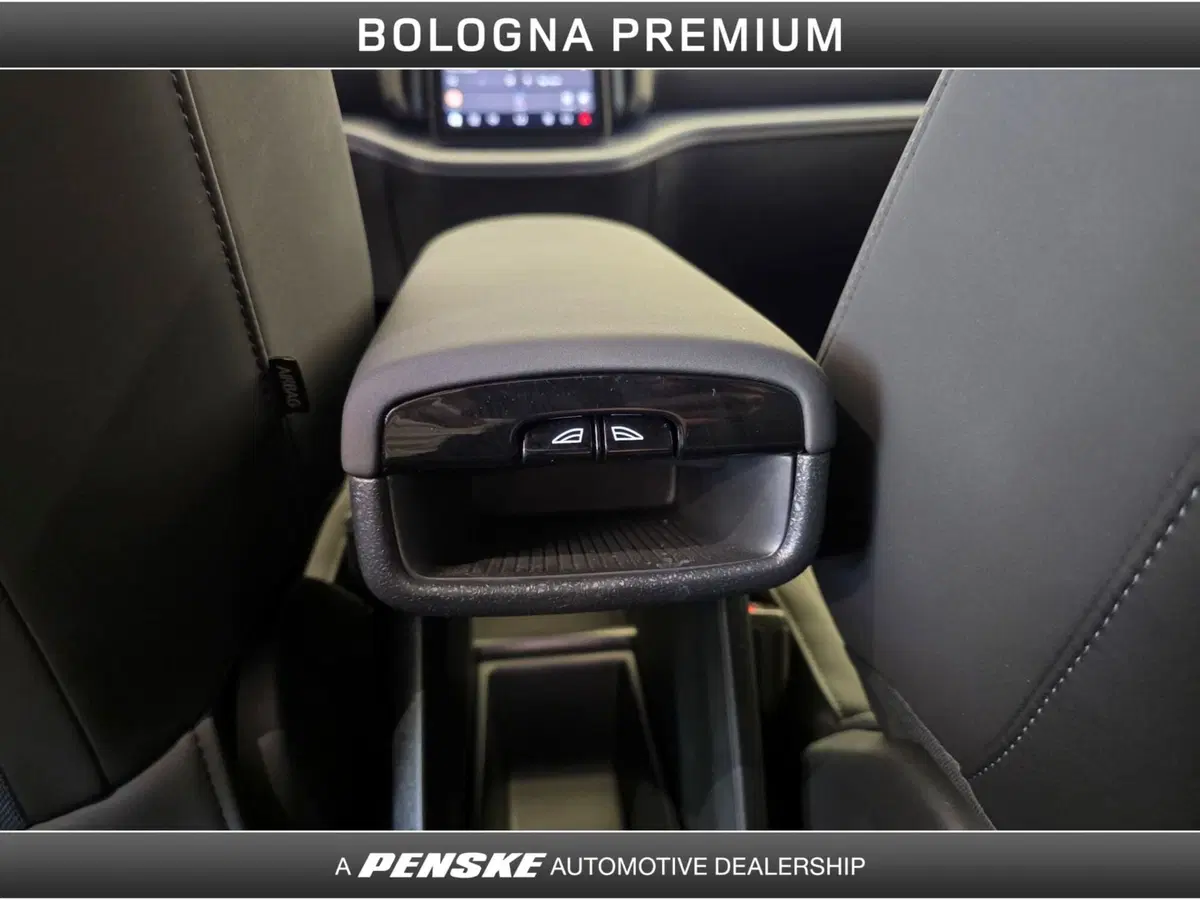 Volvo EX30 usata a Bologna (17)