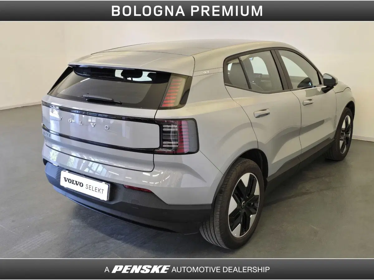 Volvo EX30 usata a Bologna (2)