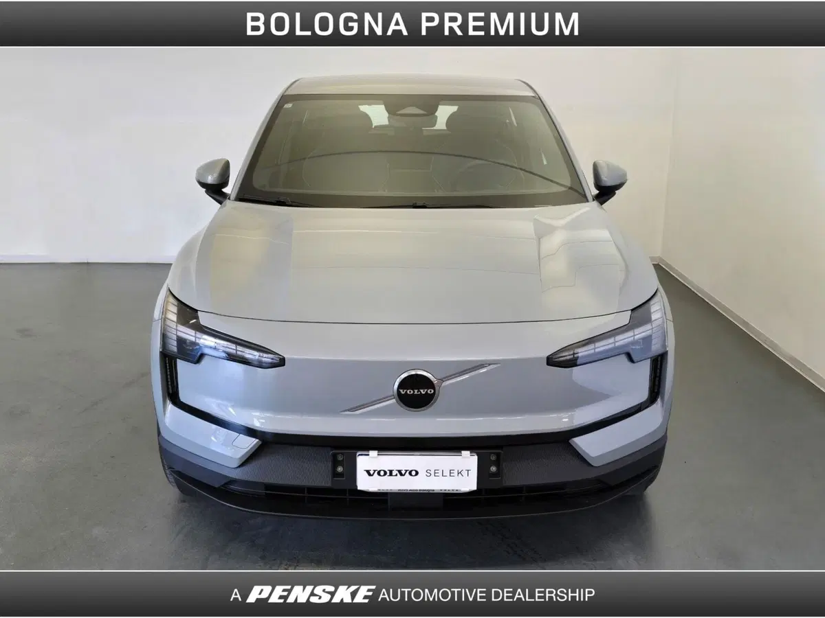 Volvo EX30 usata a Bologna (8)