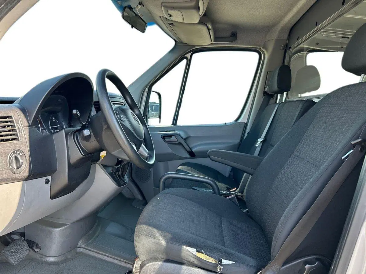 Mercedes-Benz Sprinter usata a Milano (10)