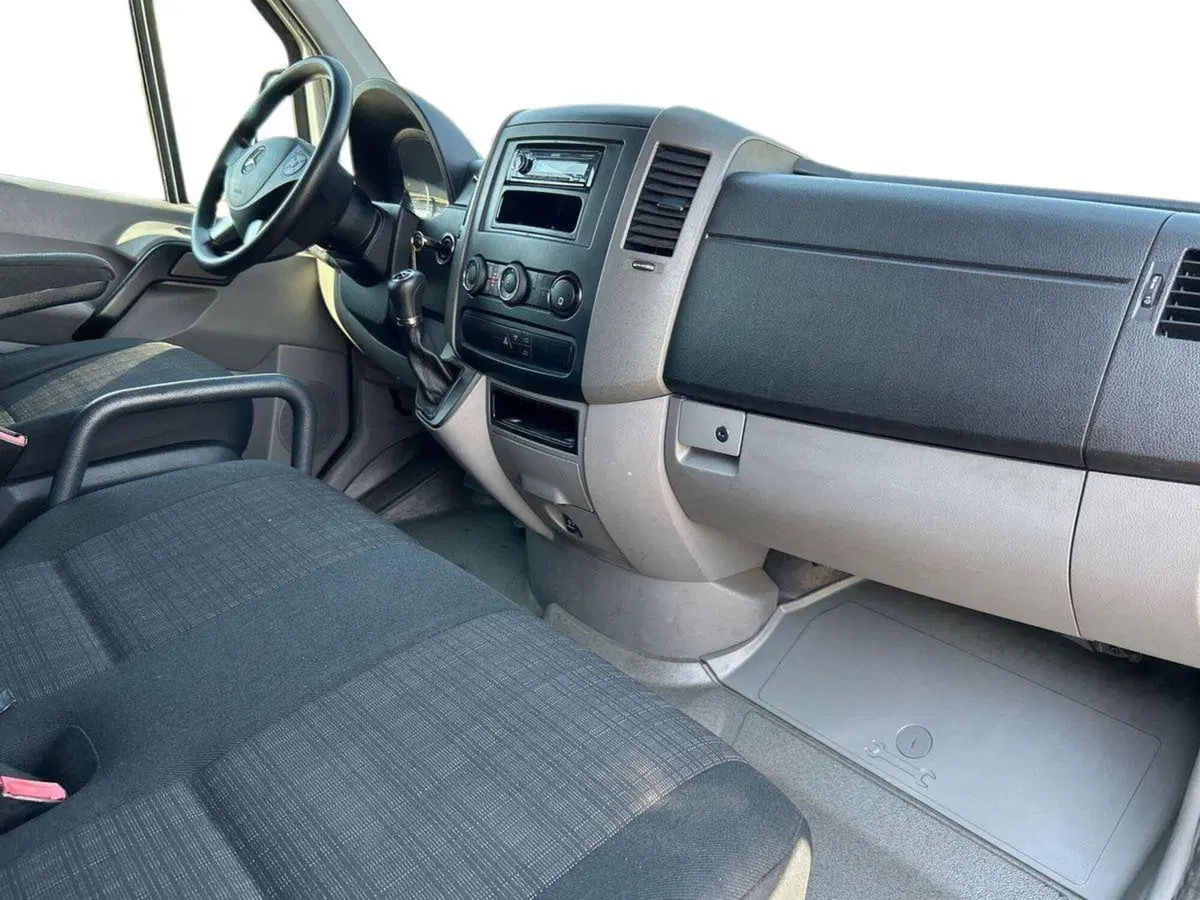 Mercedes-Benz Sprinter usata a Milano (15)