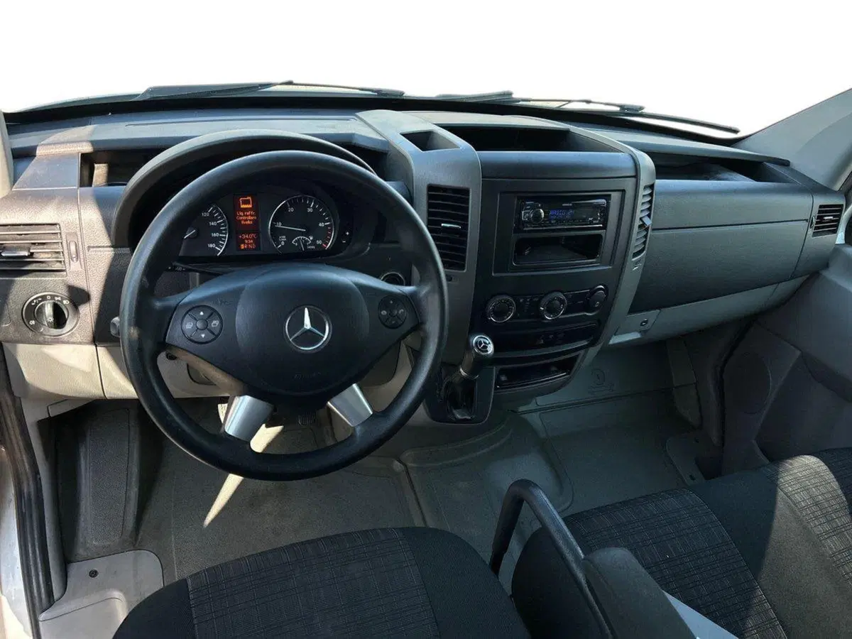 Mercedes-Benz Sprinter usata a Milano (9)