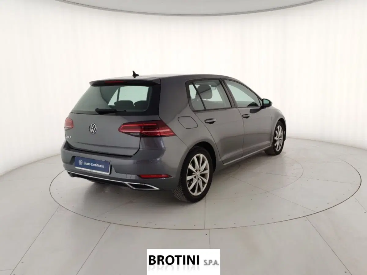 Volkswagen Golf usata a Massa-Carrara (3)