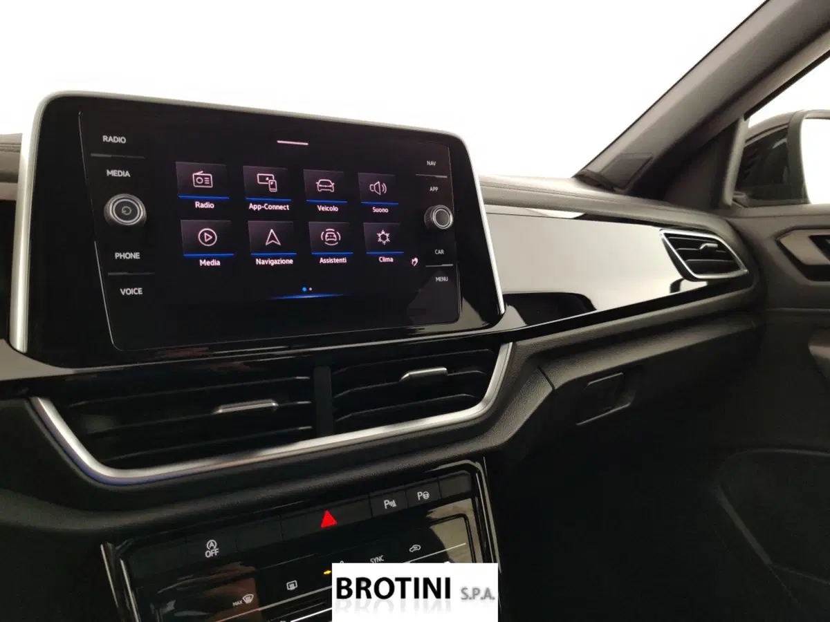 Volkswagen T-Roc usata a Massa-Carrara (12)