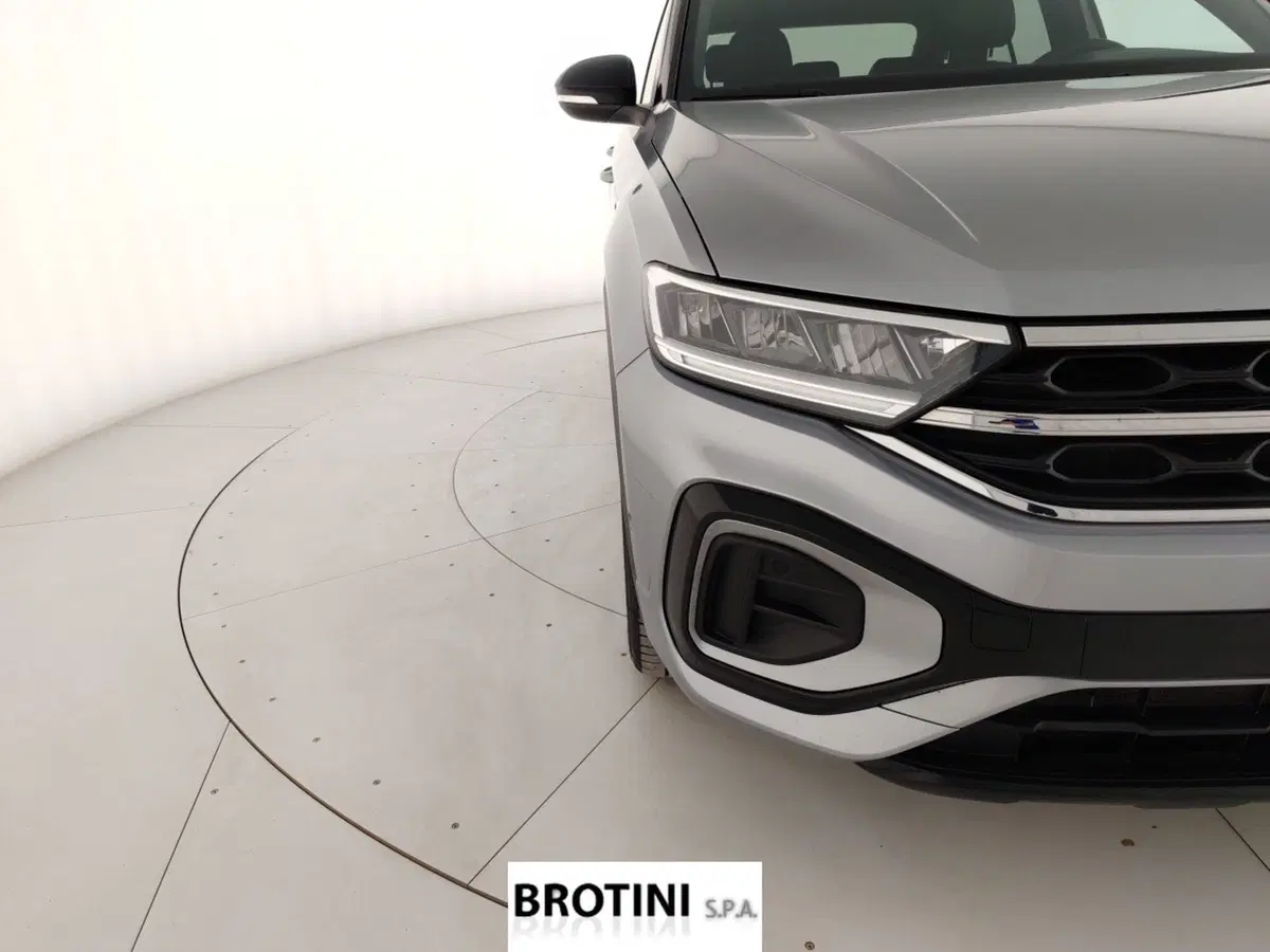 Volkswagen T-Roc usata a Massa-Carrara (5)