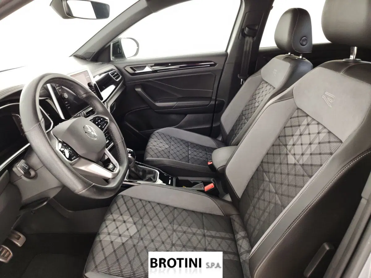 Volkswagen T-Roc usata a Massa-Carrara (7)