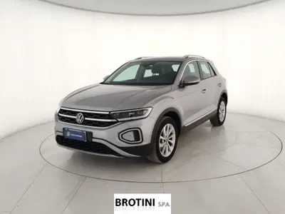 Volkswagen T-Roc 1.0 TSI Style del 2023 usata a Massa