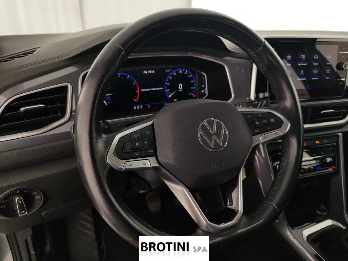 Volkswagen T-Roc usata a Massa-Carrara (14)