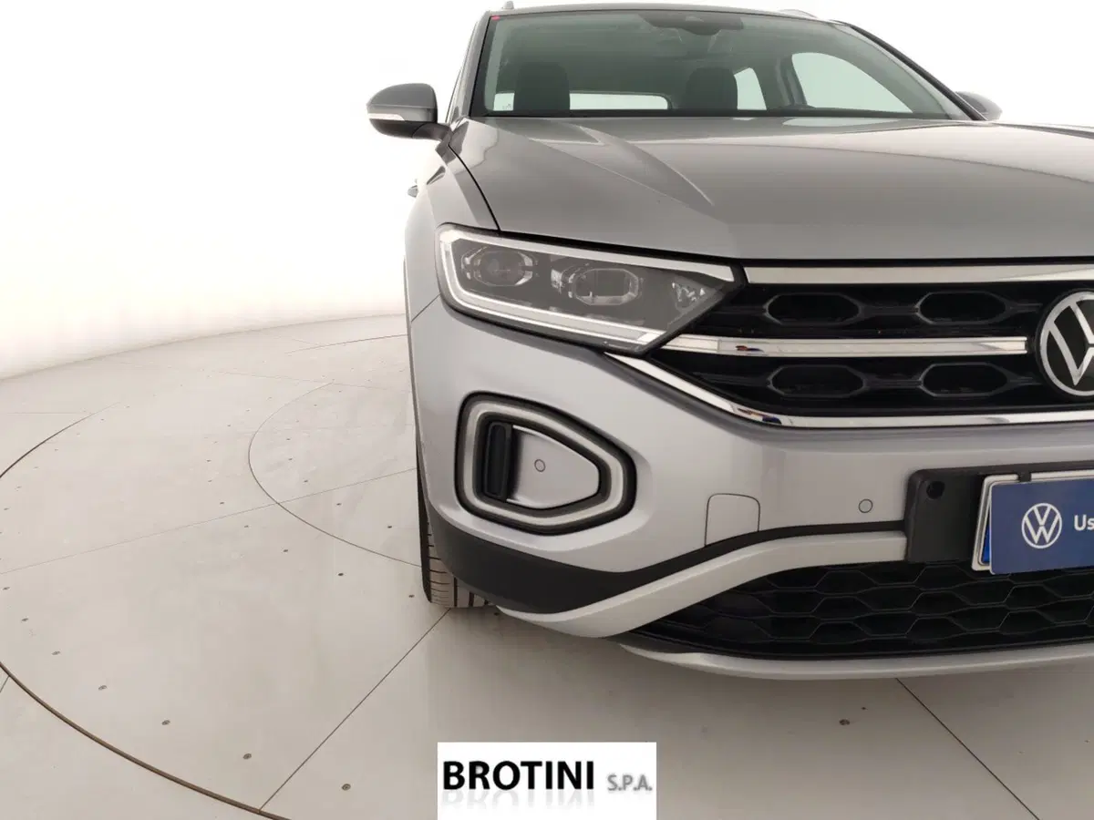 Volkswagen T-Roc usata a Massa-Carrara (5)