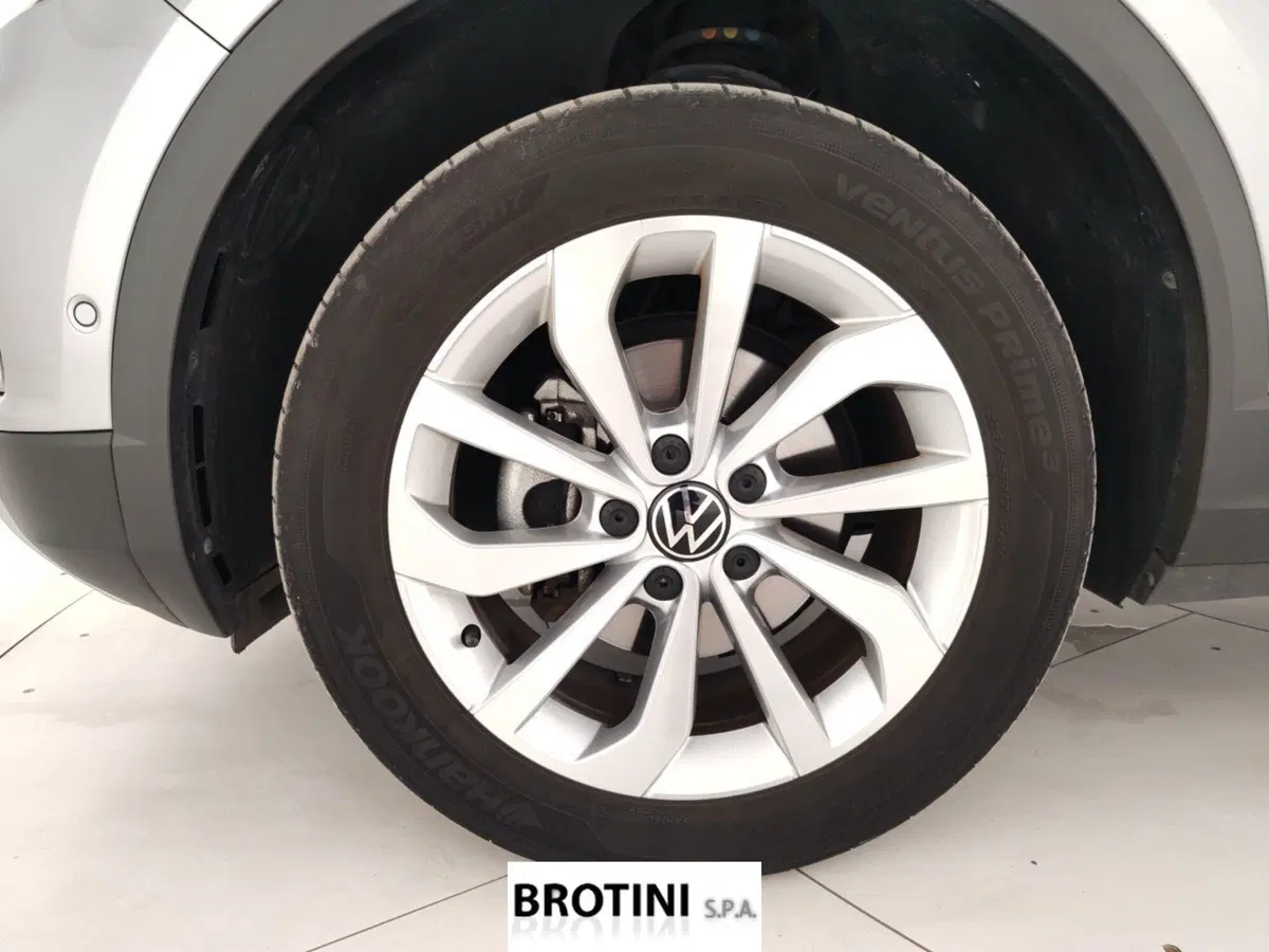 Volkswagen T-Roc usata a Massa-Carrara (6)