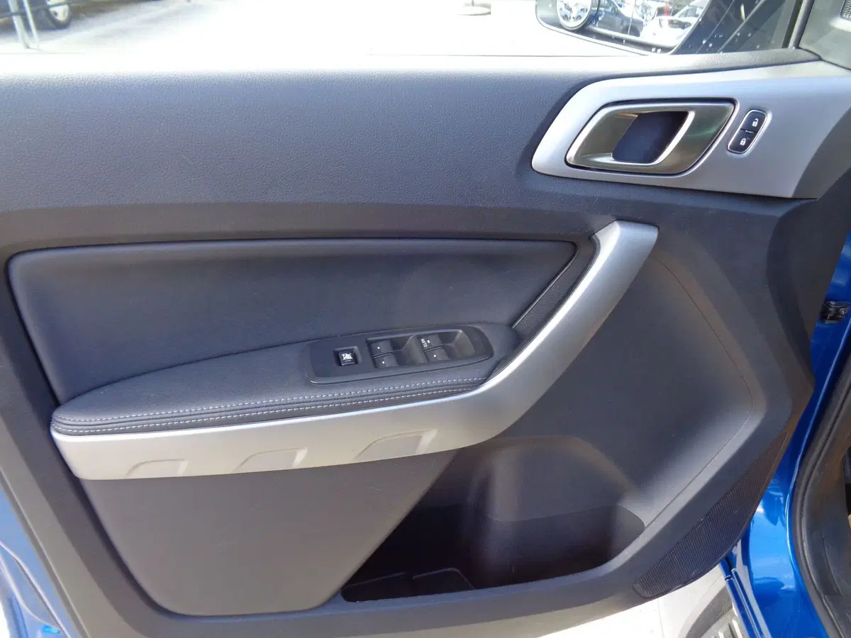 Ford Ranger Pick-up usata a Belluno (9)