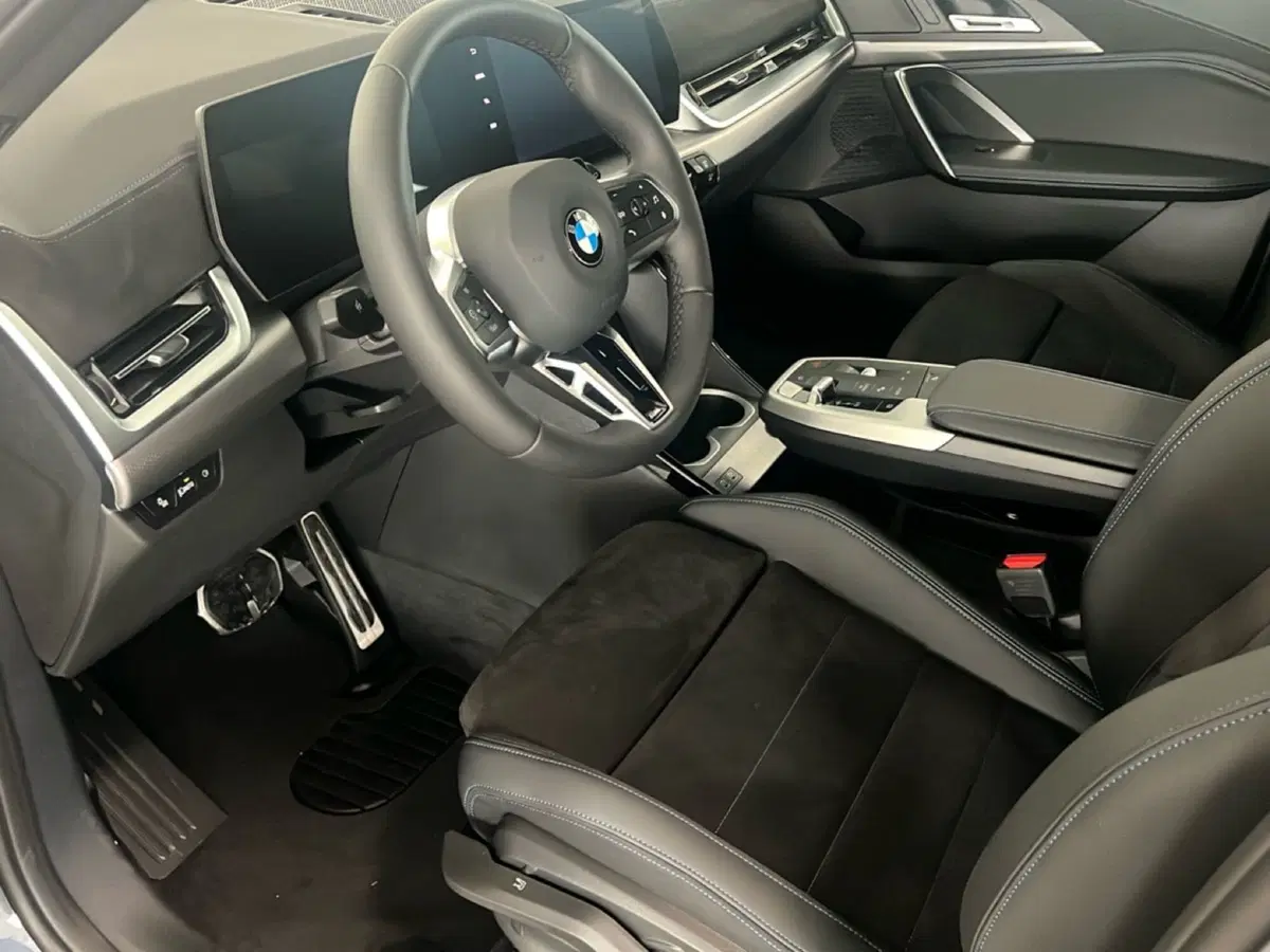 BMW X1 nuova a Asti (17)