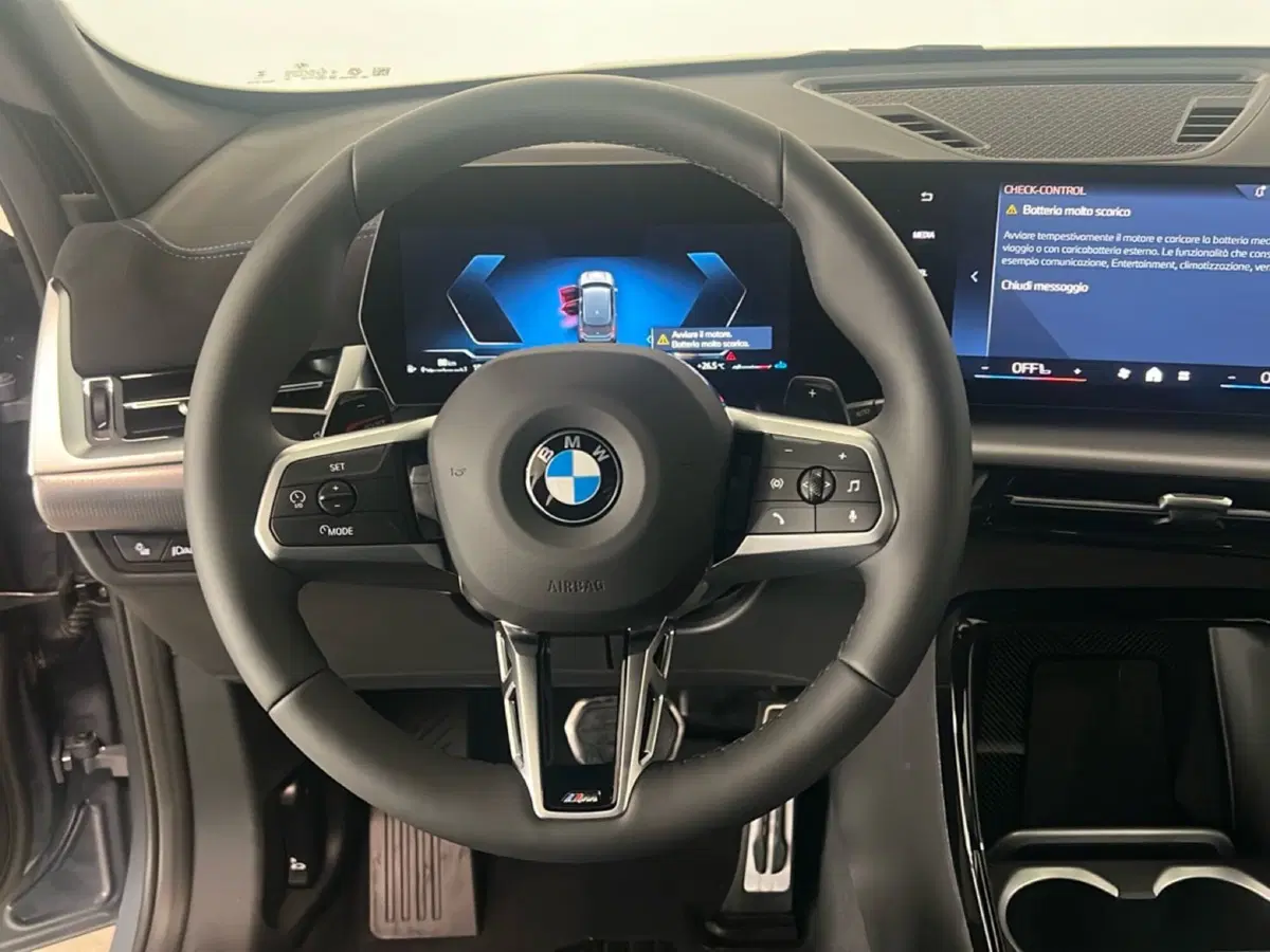 BMW X1 nuova a Asti (19)