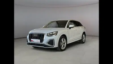 Audi Q2 35 1.5 tfsi S line edition s-tronic del 2025 usata a Palermo