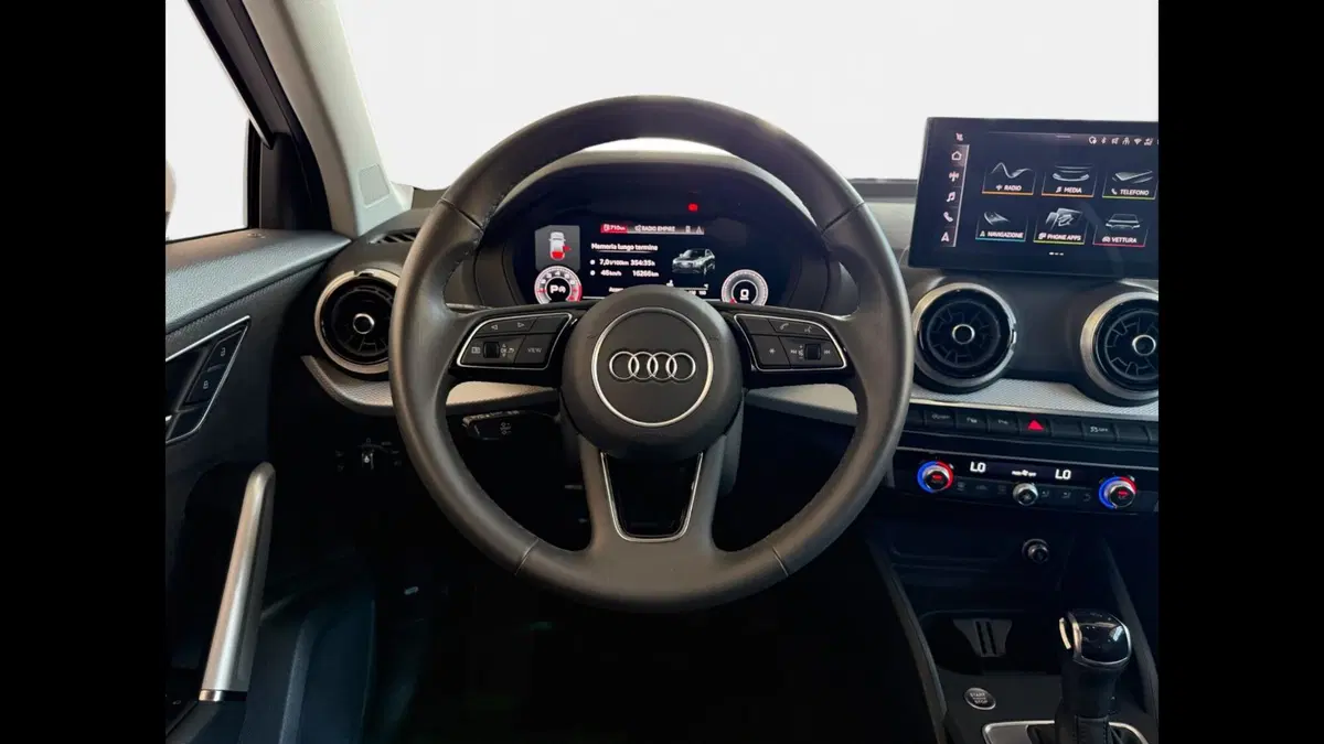 Audi Q2 usata a Palermo (13)