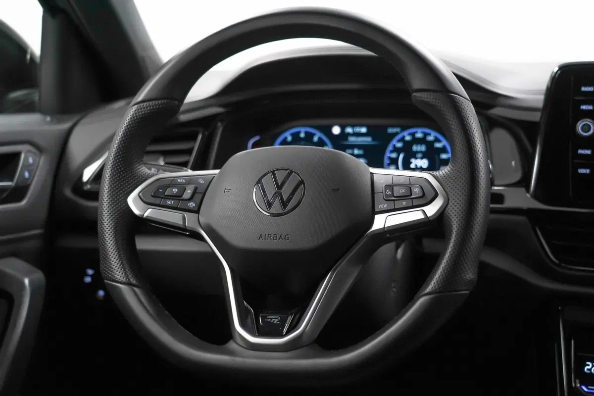 Volkswagen T-Roc usata a Varese (12)