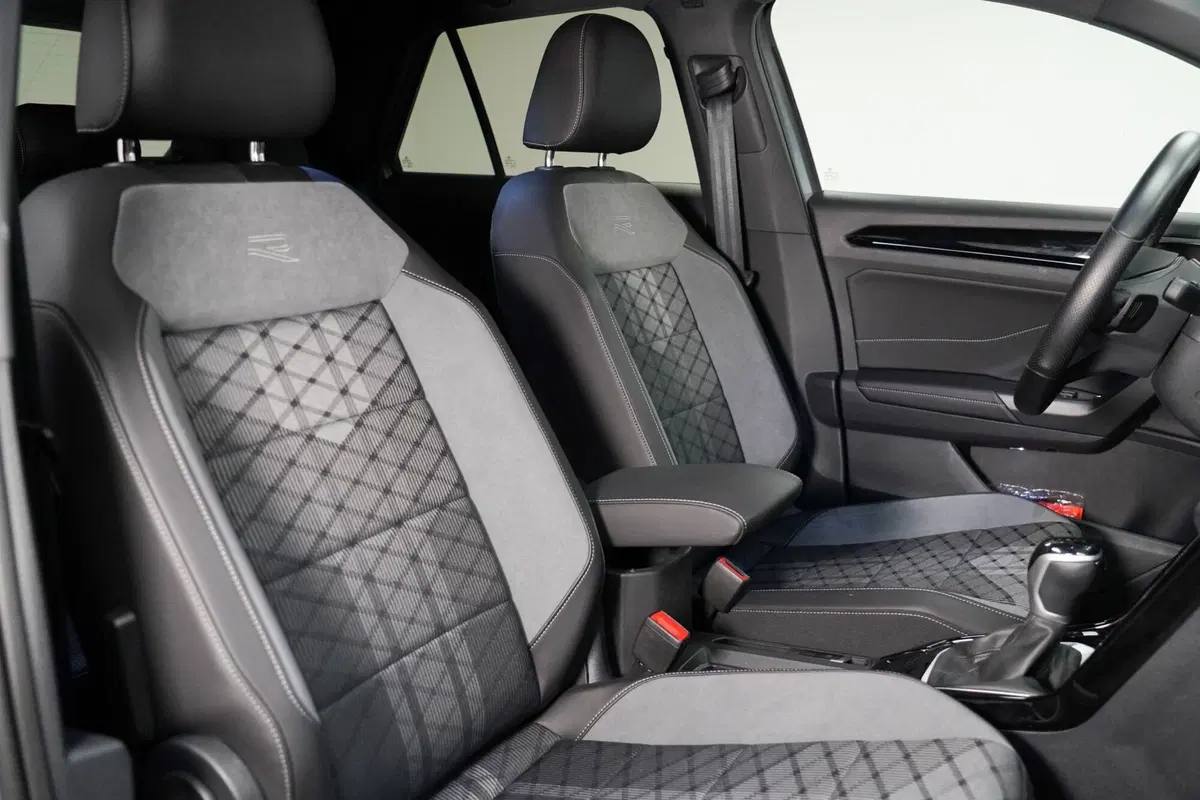 Volkswagen T-Roc usata a Varese (13)