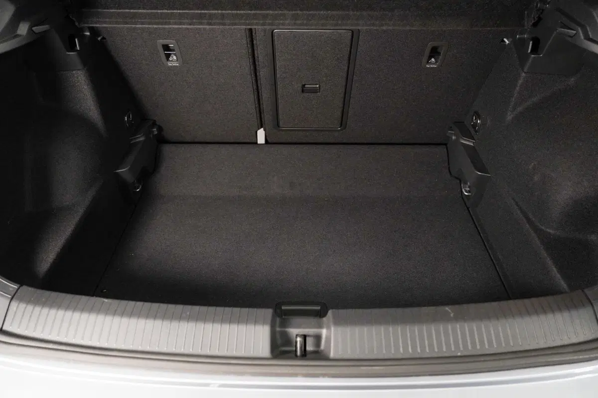 Volkswagen T-Roc usata a Varese (18)