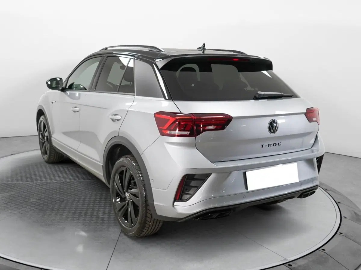 Volkswagen T-Roc usata a Varese (4)