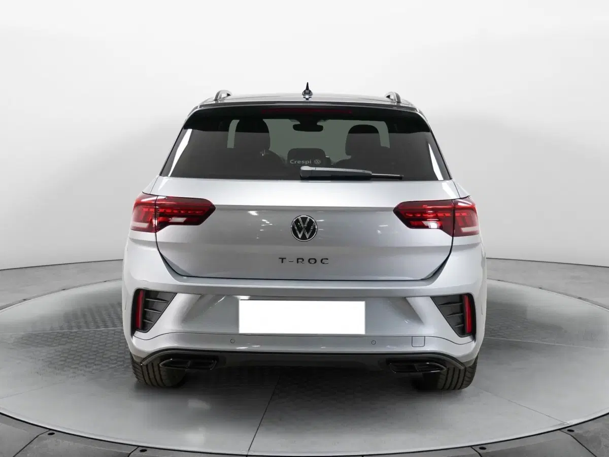 Volkswagen T-Roc usata a Varese (5)