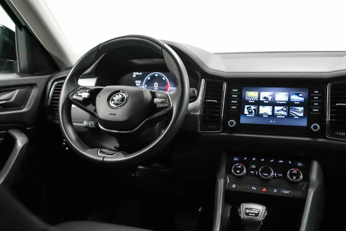 Skoda Kodiaq usata a Varese (11)