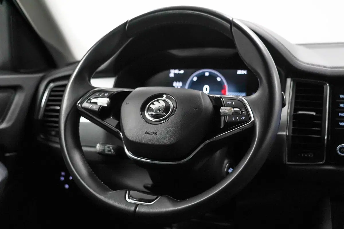 Skoda Kodiaq usata a Varese (12)