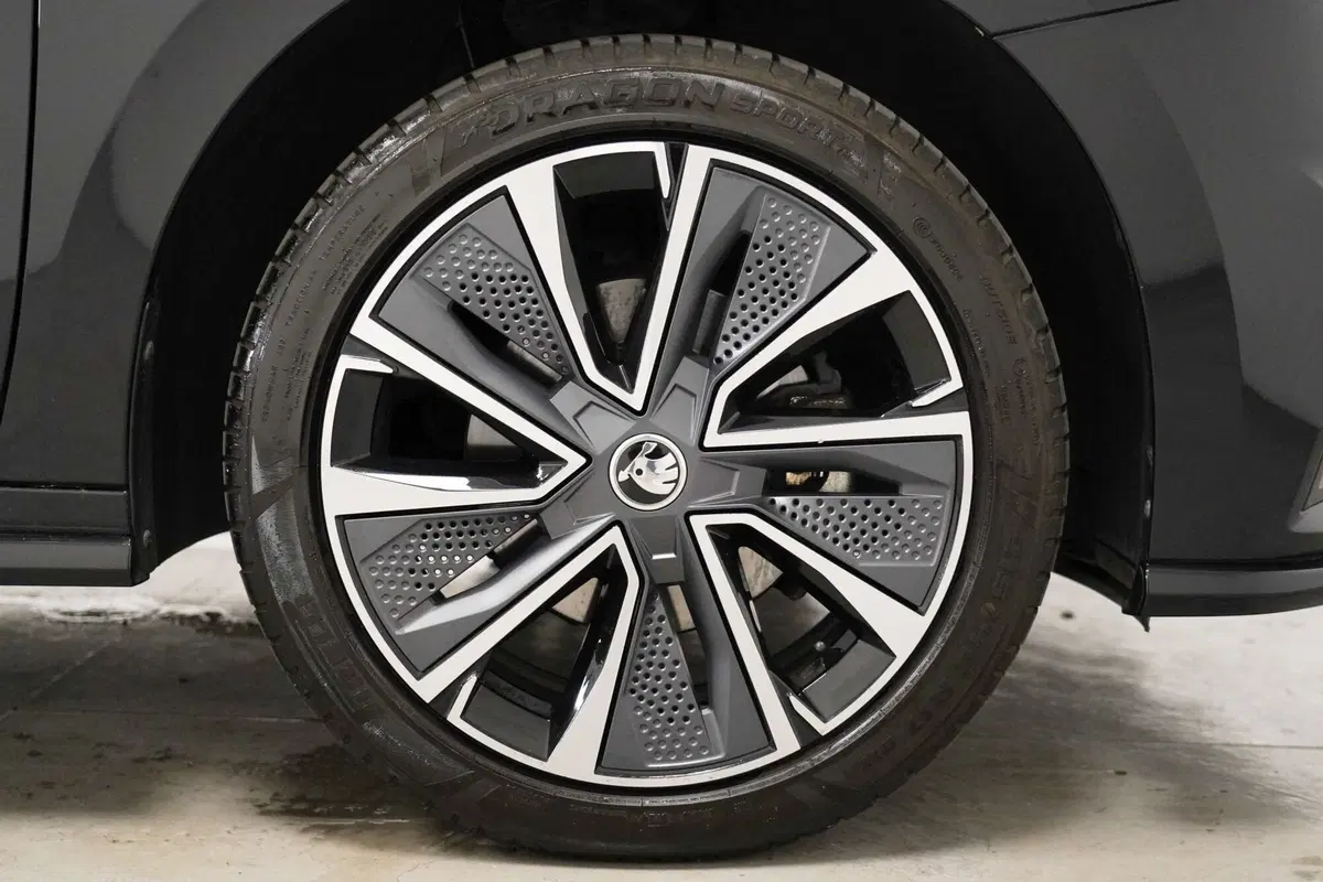 Skoda Fabia usata a Varese (7)
