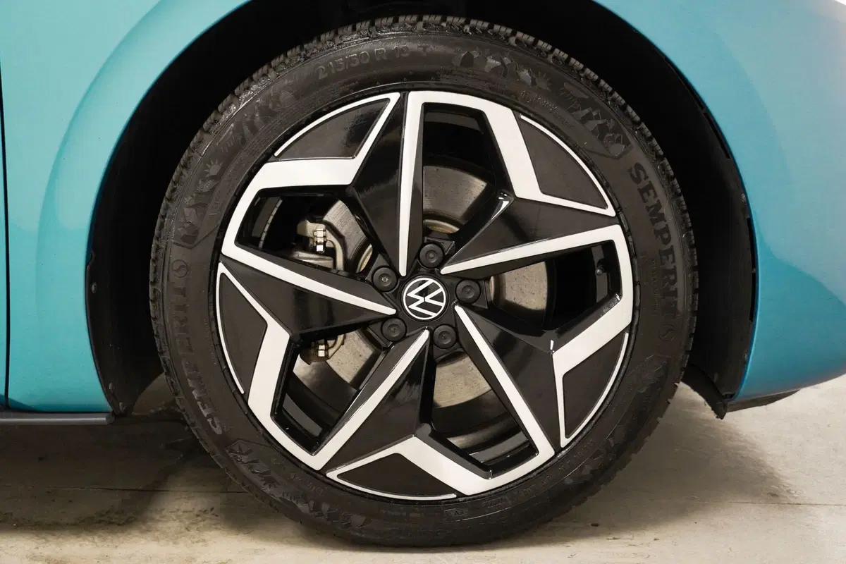 Volkswagen ID.3 usata a Varese (7)