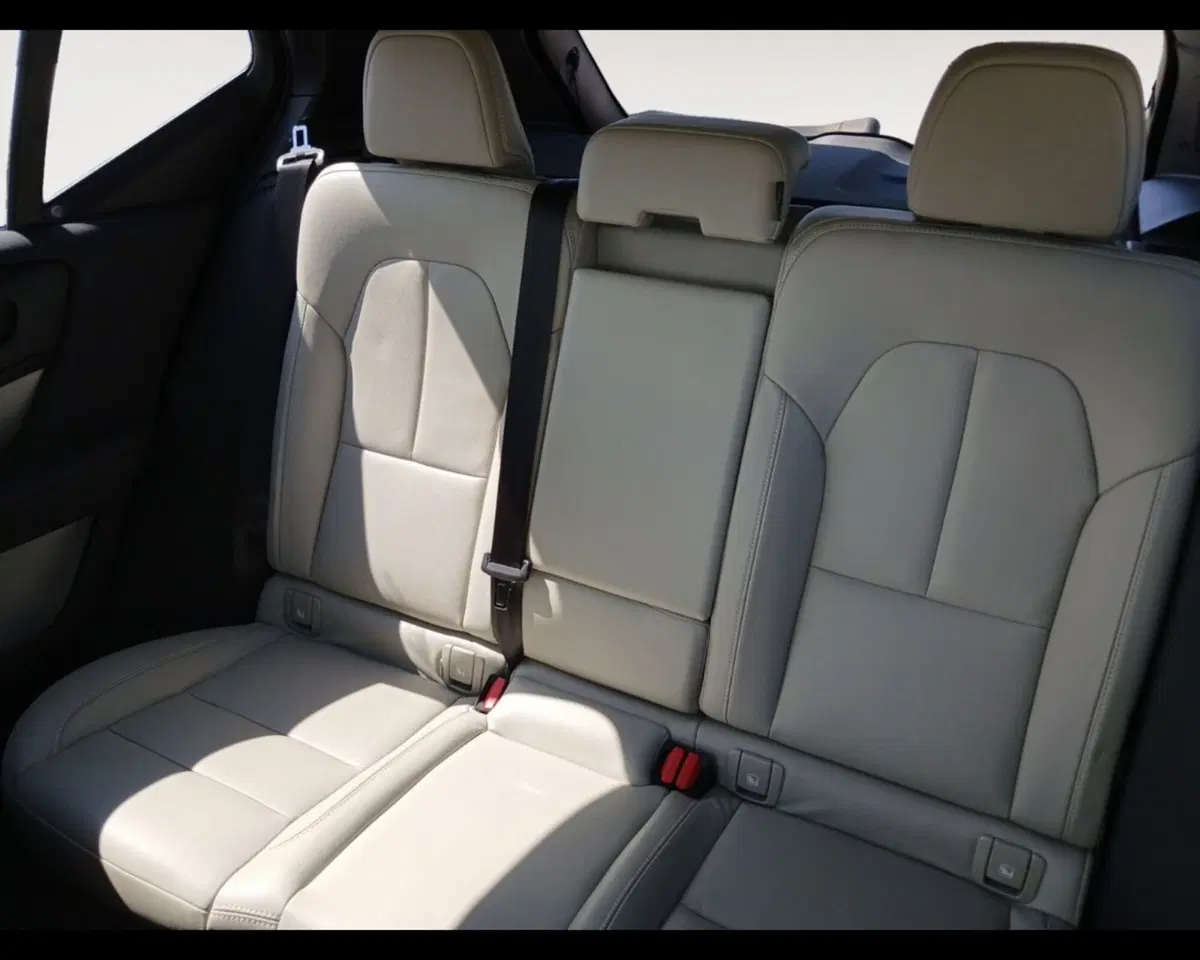 Volvo XC40 usata a Ravenna (13)