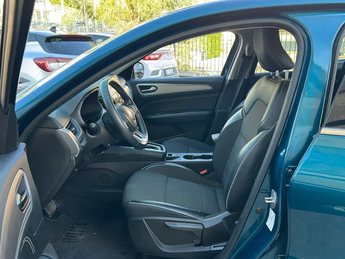 Renault Arkana usata a Roma (9)