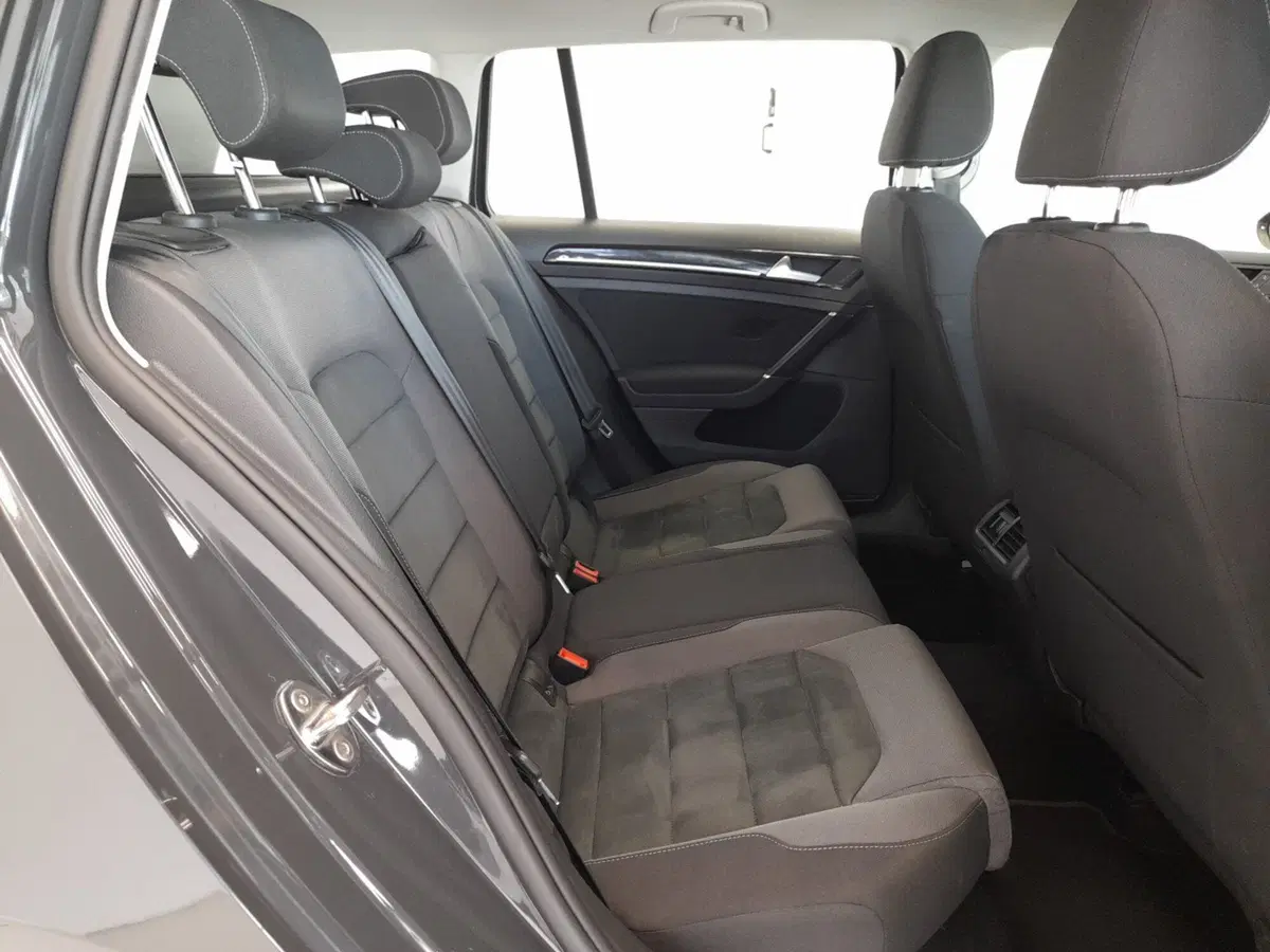 Volkswagen Golf Variant usata a Bologna (18)