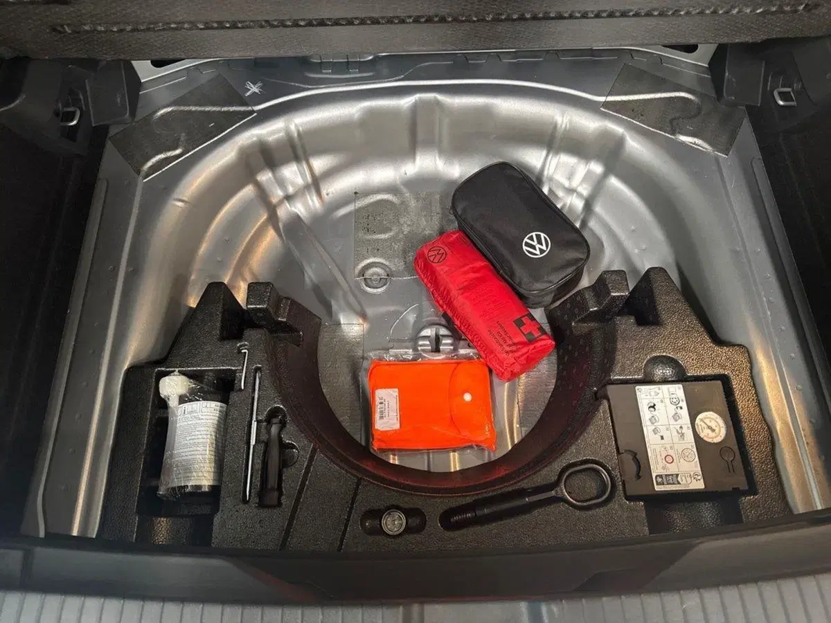 Volkswagen T-Roc usata a Prato (16)