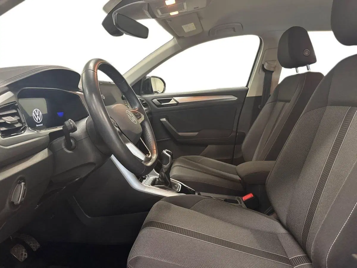 Volkswagen T-Roc usata a Prato (9)