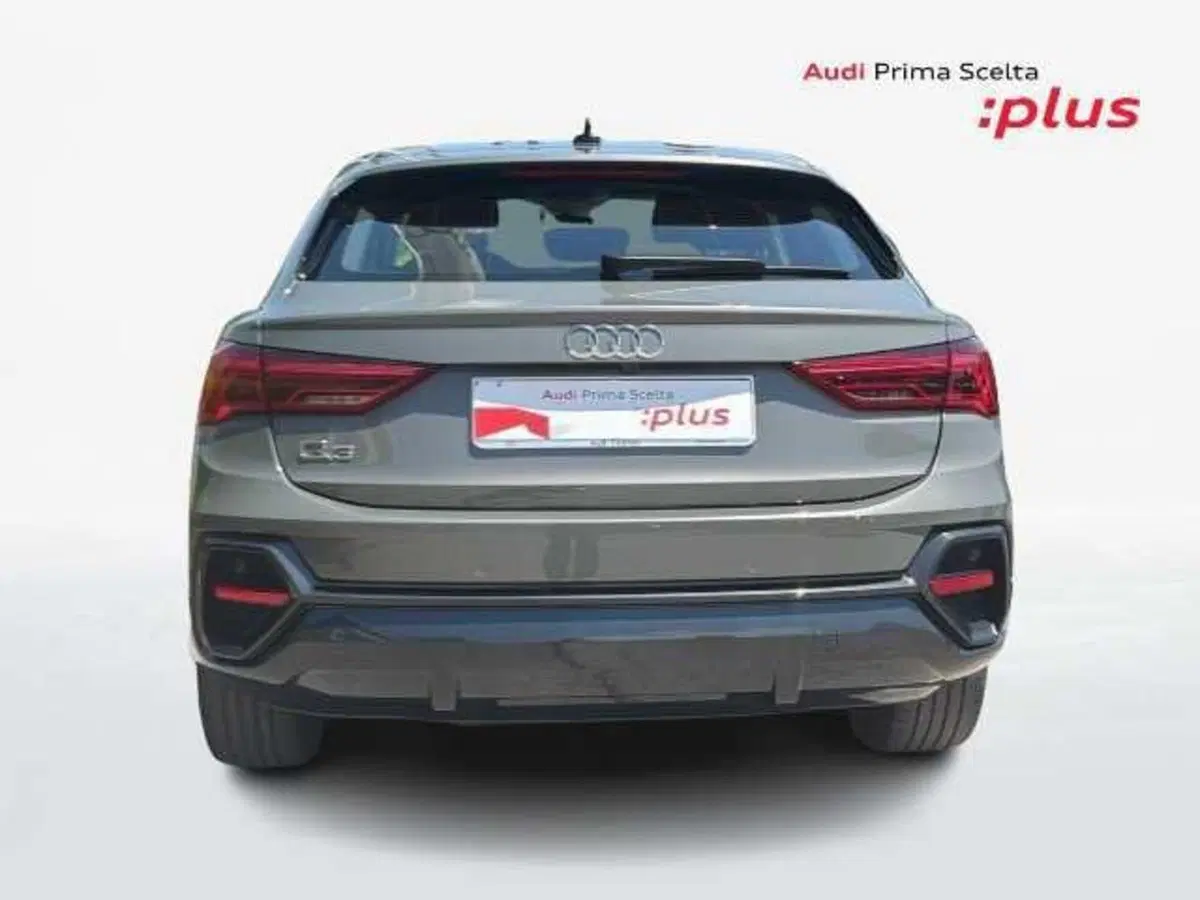 Audi Q3 Sportback usata a Prato (11)