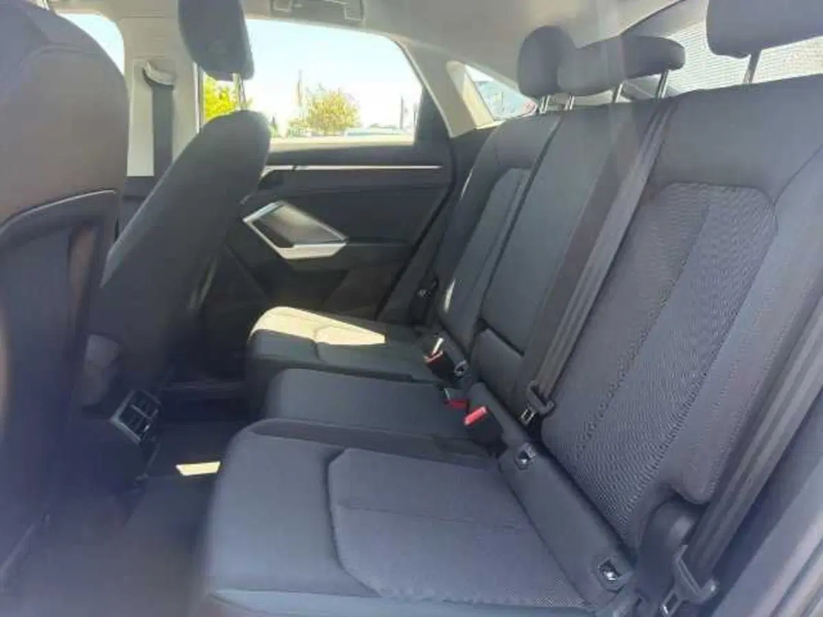 Audi Q3 Sportback usata a Prato (15)