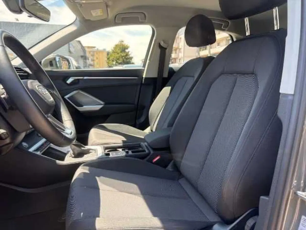 Audi Q3 Sportback usata a Prato (16)